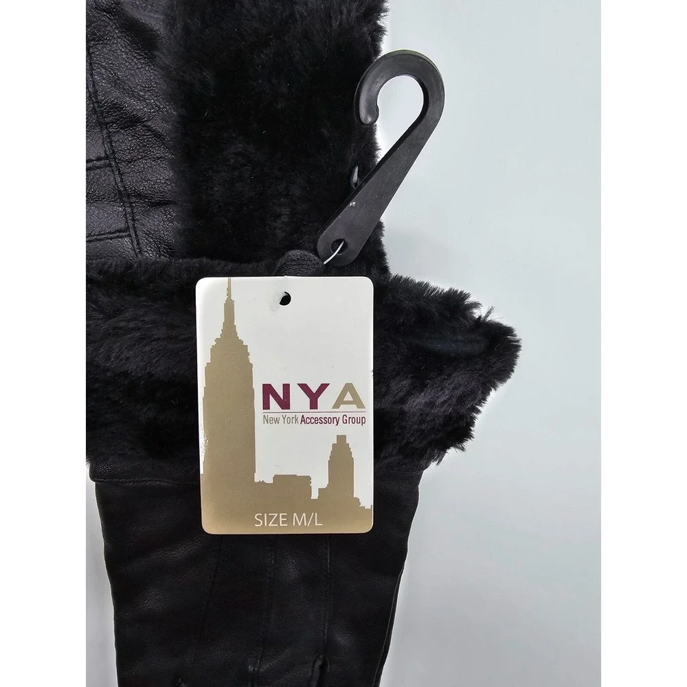 NYA Womens Black Genuine Leather Winter Gloves Faux Fur Trim Warm Size M/L NWT